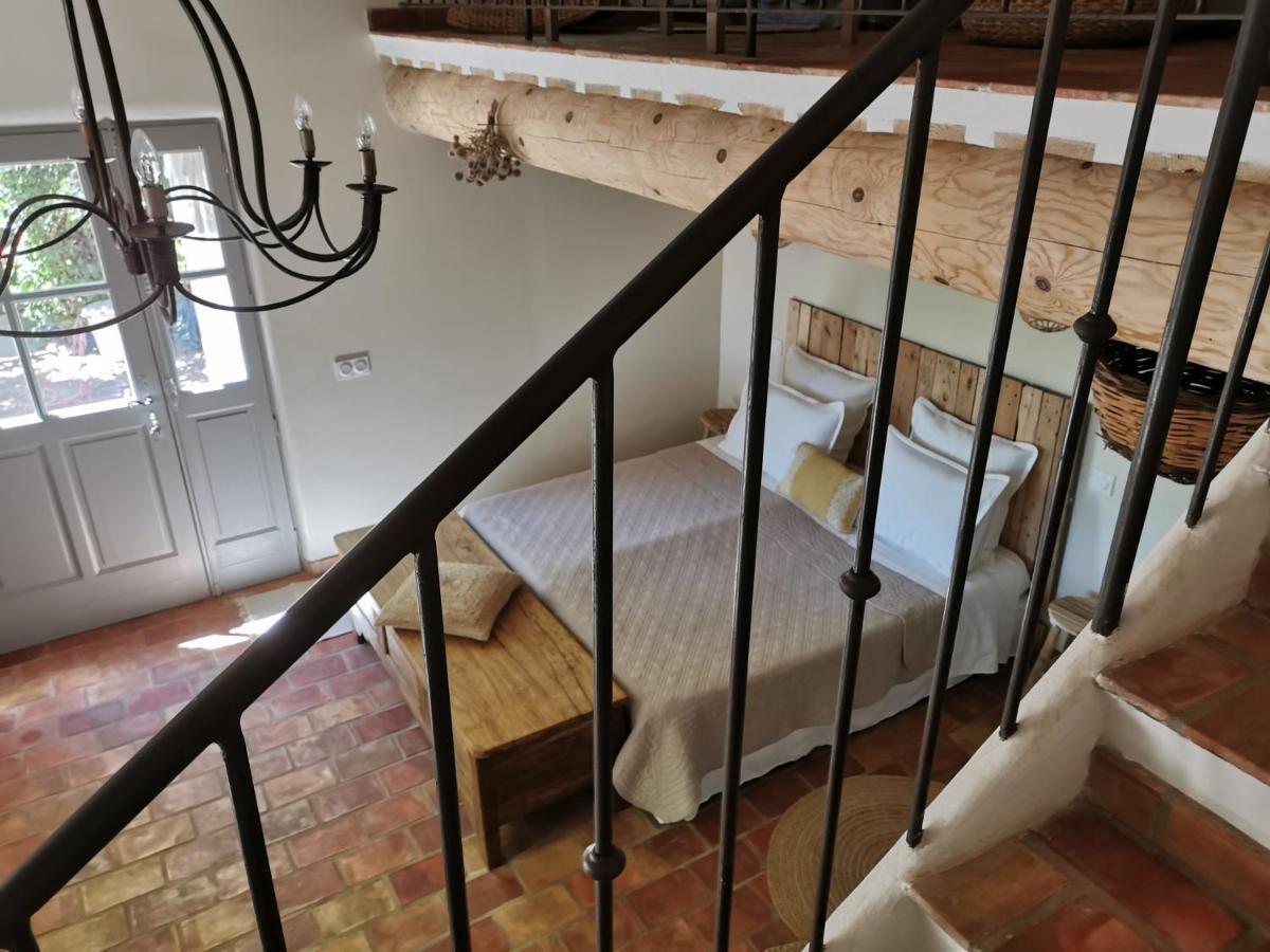 Les Anes De Petit Jean Hotel Pierrefeu-du-Var Kültér fotó